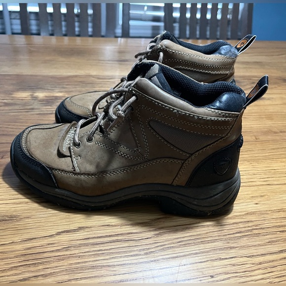 Ariat Leather Farm/Chore Hiking Work Boots Size 7B - Picture 7 of 11